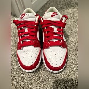 Red recycle low dunks